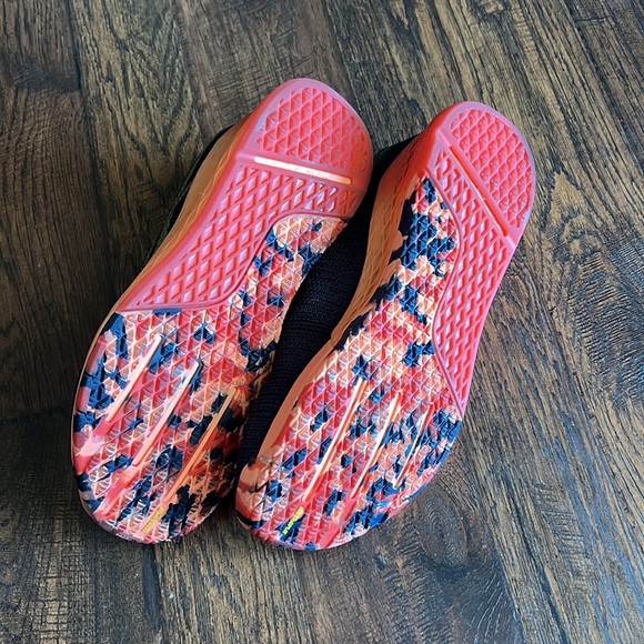 Reebok CrossFit Shoes. Worn only once. Excellent condition in a size 8.5. - Picture 5 of 5